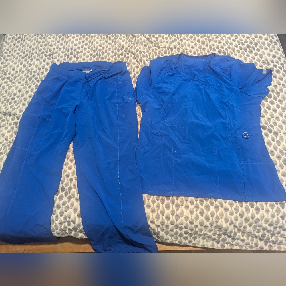 Cherokee Infinity Women's Blue Scrub Set